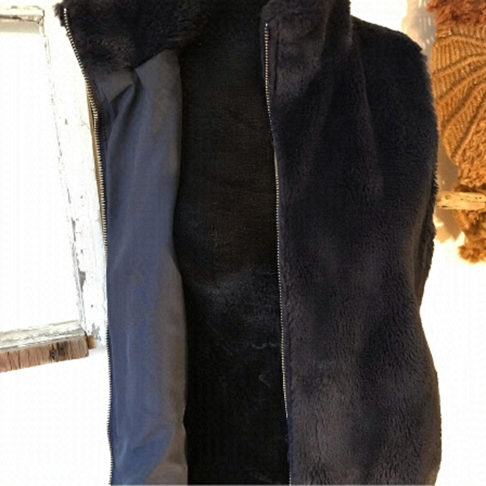 Women’s medium J. Crew fuzzy vest. Navy blue